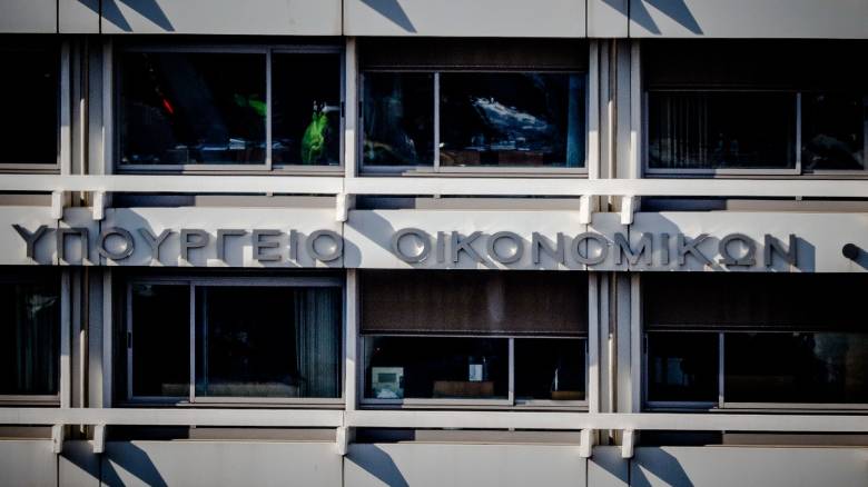 «Χάσαμε τον λογαριασμό»: Στα 13 δισ. ευρώ κοστολογεί το πρόγραμμα Τσίπρα το Υπουργείο Οικονομικών