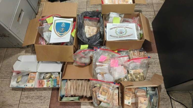 Δύο συλλήψεις για ναρκωτικά σε Πειραιά και Ρόδο – Κατασχέθηκε σχεδόν ένα εκατομμύριο ευρώ