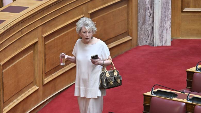 Κάλπη - «φωτιά» για την Ακρίτα στη Βουλή – «Παρών» από την ΝΔ, στο επίκεντρο η Διάσκεψη των Προέδρων