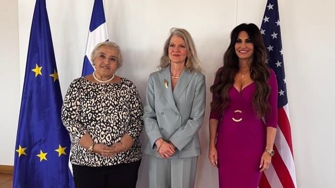 Συνάντηση της υφυπουργού Εξωτερικών με την αμερικανίδα ομόλογό της-Στο επίκεντρο οι διμερείς σχέσεις