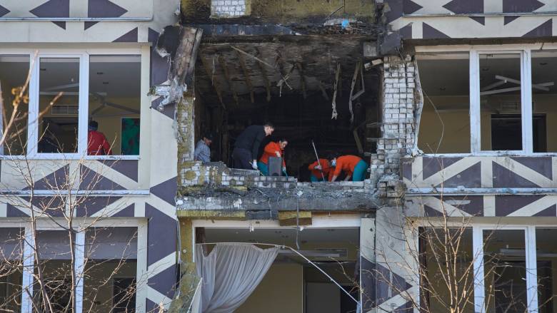 Με τραύμα στο κεφάλι νοσηλεύεται Ρώσος στρατηγός που διέταξε επίθεση σε σχολείο στην Ουκρανία
