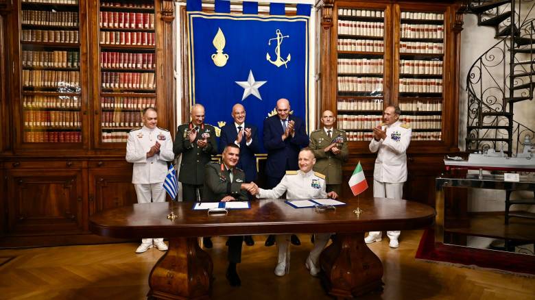 «Έπεσαν» οι υπογραφές για τις φρεγάτες «Bergamini» για το Πολεμικό Ναυτικό – Πότε έρχονται