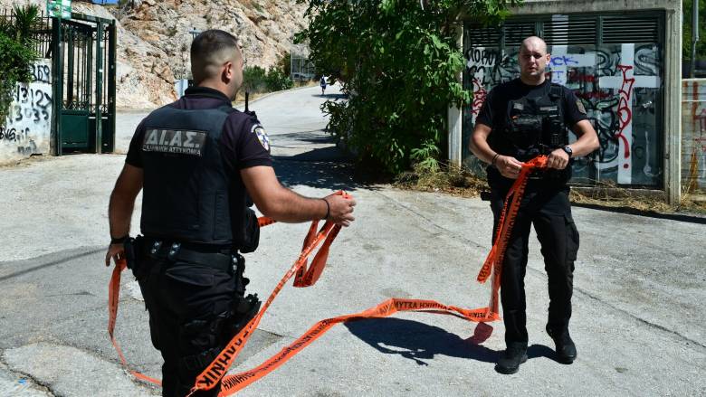 Λήξη συναγερμού για τη δεύτερη σακούλα με τα οστά στην Κυψέλη - Πιθανόν ανήκουν σε ζώο