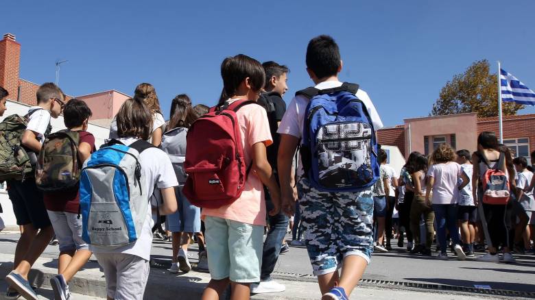 Θεσσαλονίκη: Δωρεάν κάρτα απεριορίστων διαδρομών για τους μαθητές - Πώς εκδίδεται