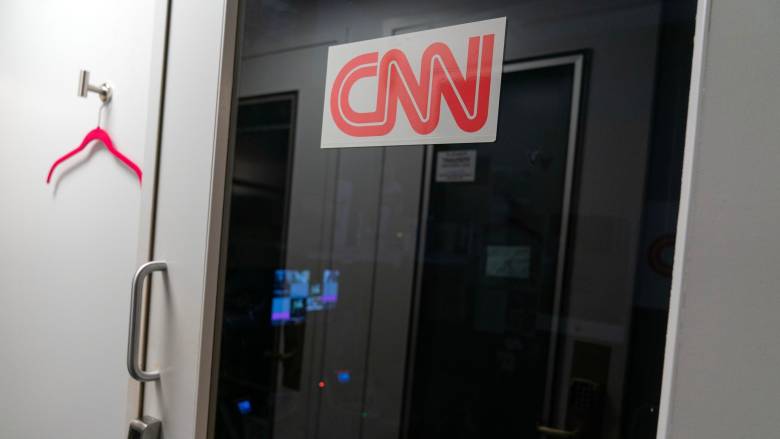 CNNi, MSΝΟW και Politico προφεύγουν κατά της κυβέρνησης Τραμπ για την πρόσβαση στον Λευκό Οίκο