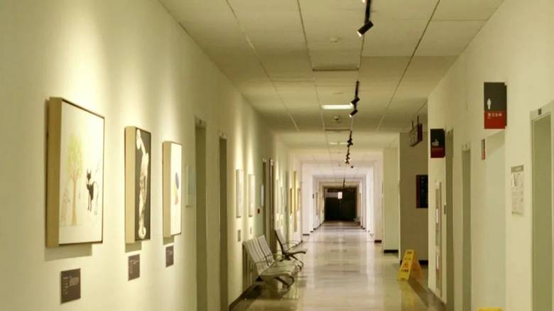 Ο Γάλλος ηθοποιός Αρνό Ντενίς υποβλήθηκε σε ευθανασία στα 43 έτη του