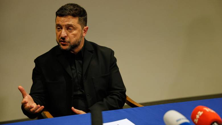 «Οποιαδήποτε στιγμή»: Ετοιμος για συνάντηση με τον Πούτιν δηλώνει ο Ζελένσκι