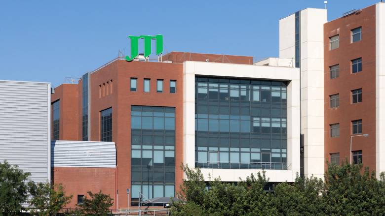 Σταθερή ανάπτυξη και το 2025 για τη JTI