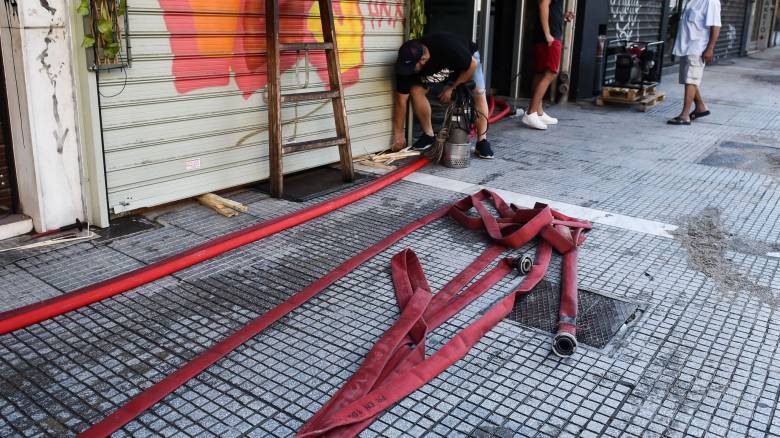 Χαλάνδρι: Έσπασε αγωγός νερού - Πού έχει διακοπή κυκλοφορίας