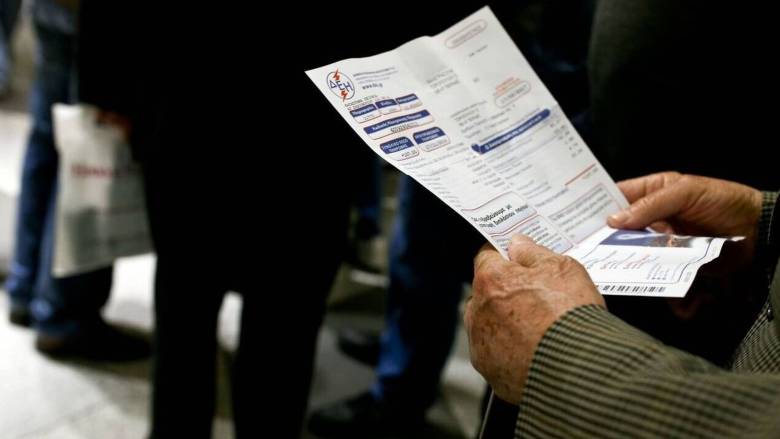Τιμολόγια ρεύματος: Μαζική στροφή στα σταθερά  - Αναλυτικός οδηγός για τα «μπλε» προγράμματα