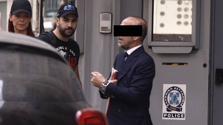 Γιώργος Μαζωνάκης: Νέο αίτημα του προφυλακισμένου γιατρού - Γιατί ζητά επανέλεγχο στο κινητό του