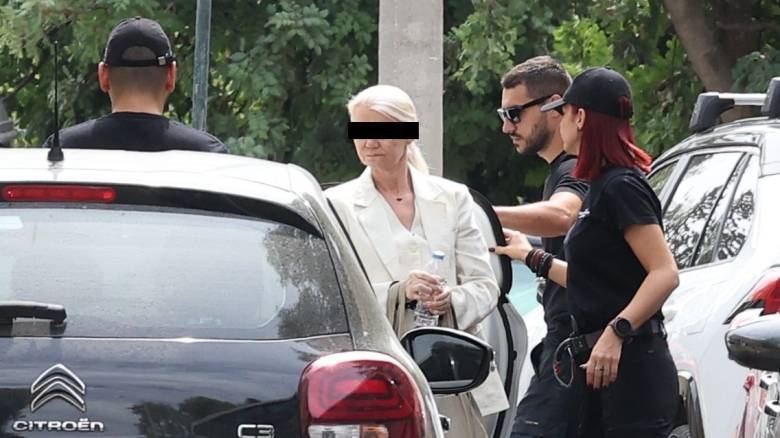 «Πώς έκανα την πλασμαφαίρεση στον Μαζωνάκη»: Τι είπε στην απολογία της η προφυλακισμένη γιατρός