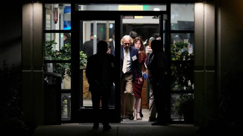 Αποτυχημένη εκτέλεση στο Τενεσί: «Η Κρίστα Πάικ είναι ζωντανή και νοσηλεύεται», λέει ο δικηγόρος της