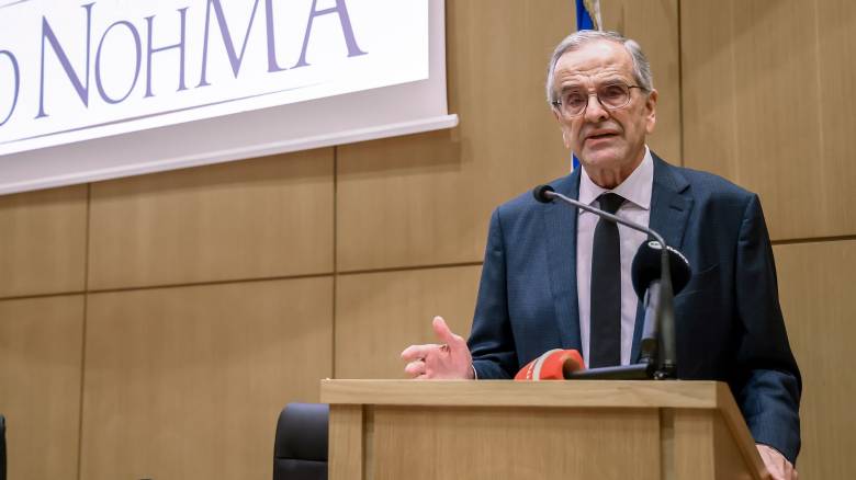 Κυβέρνηση σε Σαμαρά: «Η καλύτερη απάντηση είναι η ανακοίνωση της Ιεράς Συνόδου»