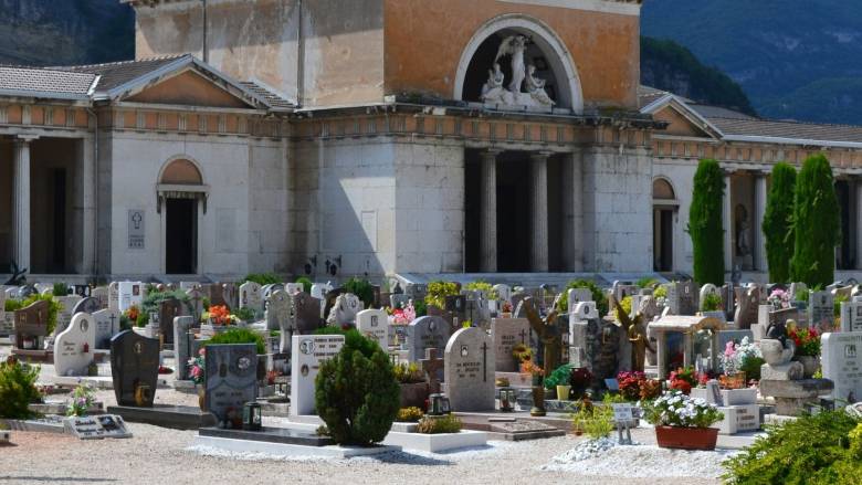 Νέος κανονισμός στη Βενετία: Τα κατοικίδια ζώα μπορούν να ενταφιάζονται κοντά στους ιδιοκτήτες τους