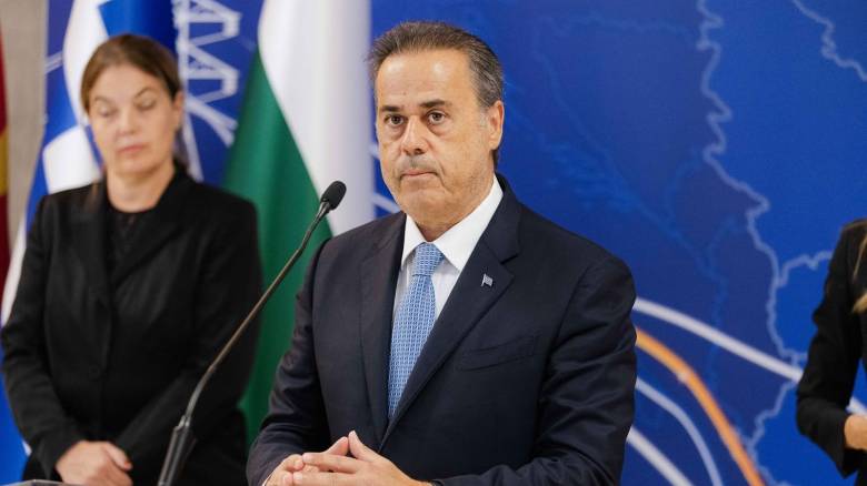 Παπασταύρου: Ισχυρή δέσμευση για τη διεύρυνση του Κάθετου Διαδρόμου - Ενισχύεται ο ρόλος της Ελλάδας