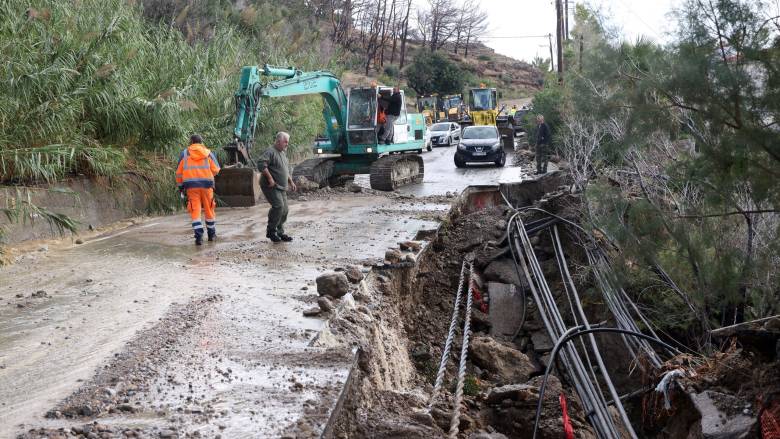 Κακοκαιρία στην Κρήτη: «Κόκκινα» κτήρια στην Ιεράπετρα έβγαλαν οι αυτοψίες - Συνεχίζεται ο έλεγχος