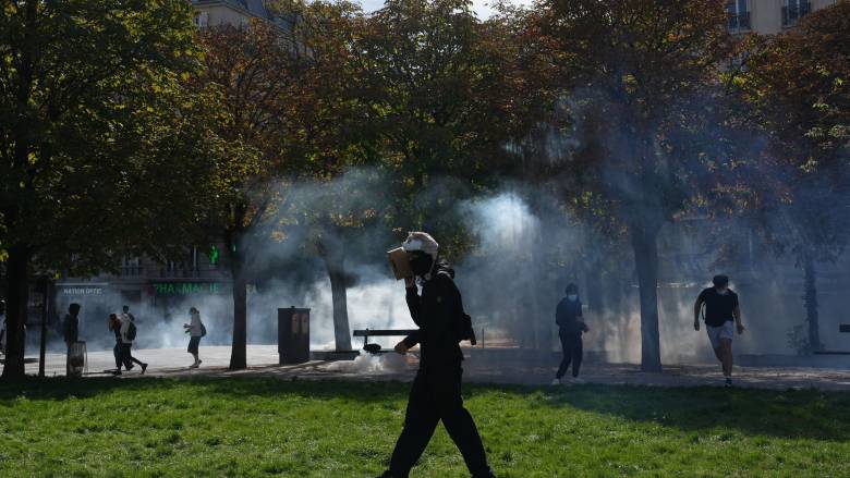 Κλιμακώνονται σήμερα οι κινητοποιήσεις στη Γαλλία - Χιλιάδες μαθητές στους δρόμους σε όλη τη χώρα