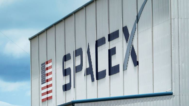 Μία μετοχή της SpaceX σε κάθε παιδί στις ΗΠΑ - Η υπόσχεση του Ίλον Μασκ για το 2027