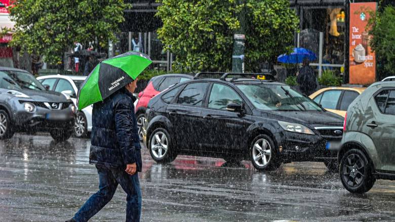 Καιρός: Έντονα φαινόμενα με ισχυρές βρχές και καταιγίδες - Νέα πτώση της θερμοκρασίας
