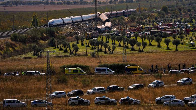 Σάντσεθ για Τολέδο: «Προτεραιότητα να εντοπίσουμε ζωντανούς - Η δικαιοσύνη ήδη ανέλαβε δράση»