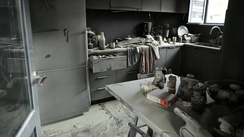 «Είδαμε τον δράστη στις κάμερες ασφαλείας»: Μαρτυρία στο CNN Greece για τον εμπρηστή της Γλυφάδας