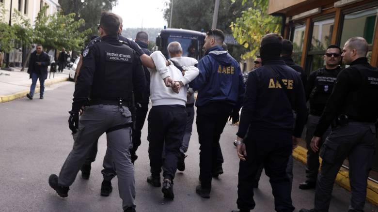 Πλάκα: Τη Δευτέρα απολογούνται οι τρεις δράστες - Πήραν προθεσμία