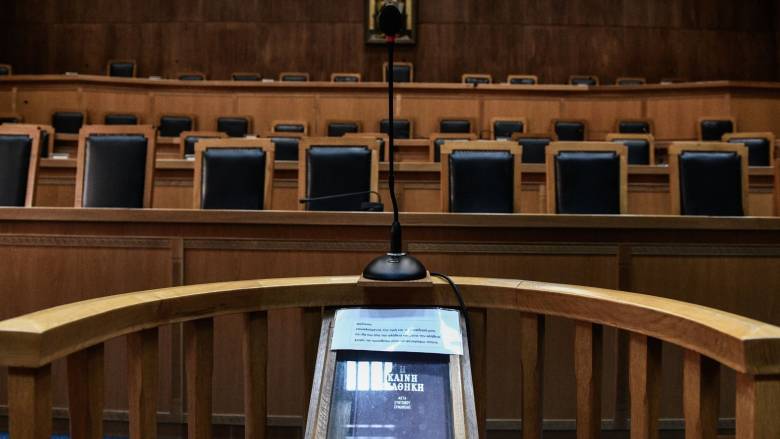 Τέμπη: Ποιοι δικαστές και εισαγγελείς κληρώθηκαν στη δίκη για το «μπάζωμα» στο Ειδικό Δικαστήριο