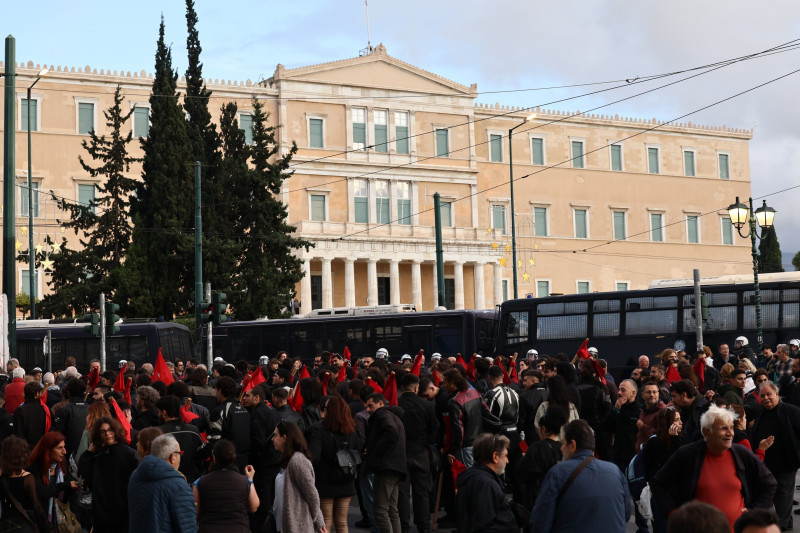 polytexneio poreia syntagma