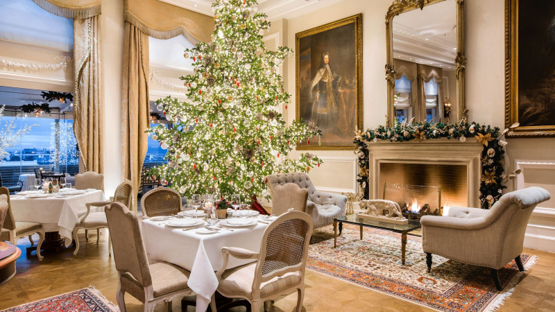 Δώδεκα προτάσεις για την παραμονή της Πρωτοχρονιάς για κάθε στυλ και διάθεση