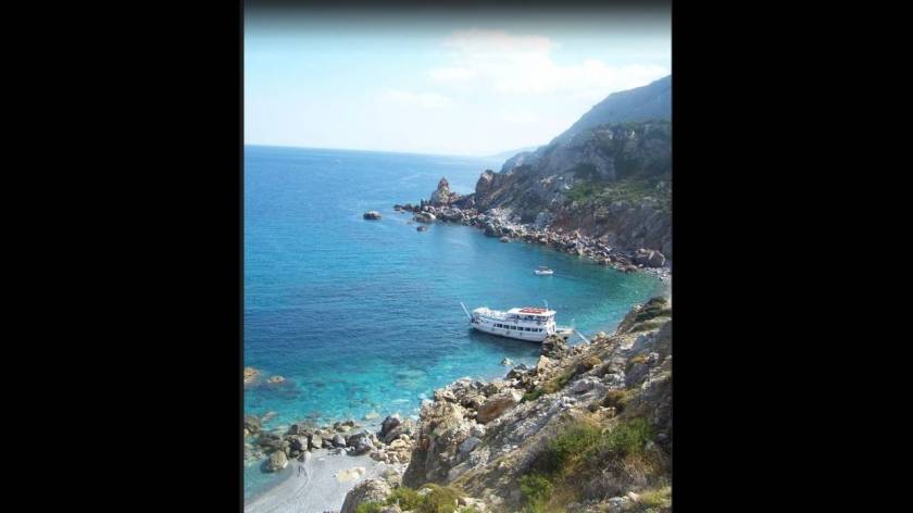 Σκιάθος. Η καλύτερη παραλία για παιδιά είναι οι Κουκουναριές. Ήσυχη είναι η παραλία στο Μανδράκι.