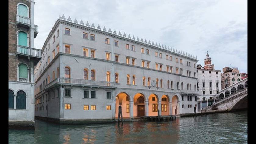 Μέσα στο ωραιότερο εμπορικό κέντρο του κόσμου