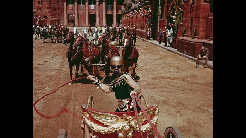 Ο Τyrion Lannister είναι παντού. 50 φωτογραφίες για να αντέξουμε το χθεσινό φινάλε του Game Of Thrones