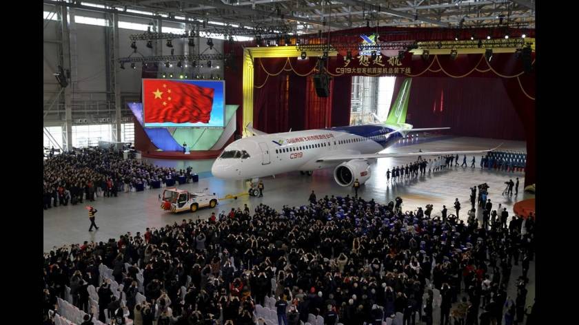 Το παρθενικό ταξίδι του C919