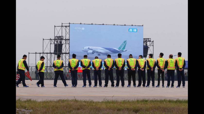 Το παρθενικό ταξίδι του C919