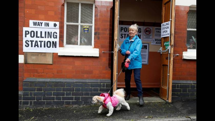 Τα πιο παράξενα εκλογικά κέντρα της Βρετανίας (pics)
