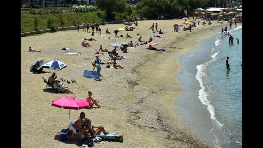 Οι πρώτες εξορμήσεις στις παραλίες