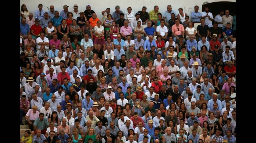 Οι Ισπανοί διαδηλώνουν με έναν πρωτότυπο τρόπο κατά των ταυρομαχιών