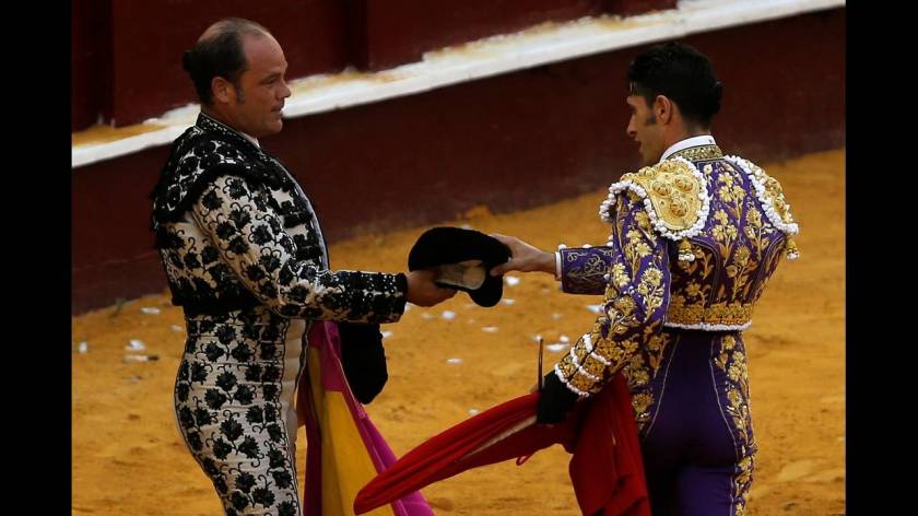 Οι Ισπανοί διαδηλώνουν με έναν πρωτότυπο τρόπο κατά των ταυρομαχιών