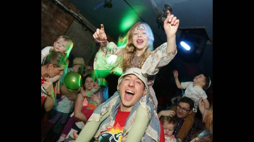 18-20.5.2018 | ΦΕΣΤΙΒΑΛ ΜΟΥΣΙΚΗΣ ΓΙΑ ΠΑΙΔΙΑ | Κεντρική Σκηνή & Μικρή Σκηνή/ Big Bang Festival 4/ Πες Big Bang: μουσική, παιχνίδι και διασκέδαση σε ένα φεστιβάλ μουσικής για νεαρούς και περιπετειώδεις θεατές! Για 4η χρονιά η Στέγη παρουσιάζει ένα πολύχρωμο