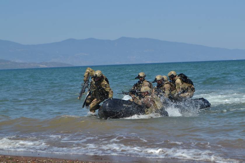 askisi geetha ARGO – 25