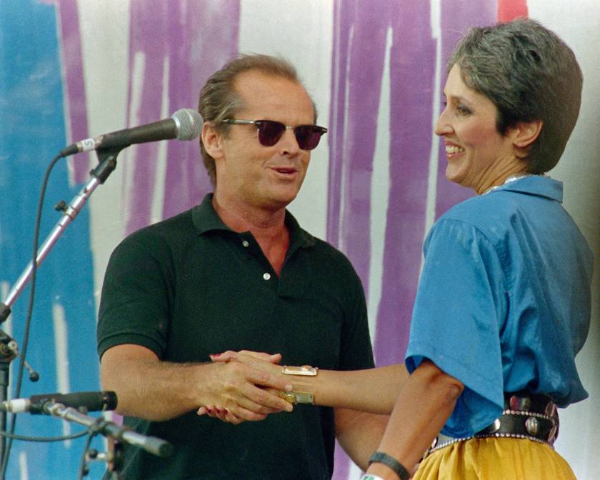 Jack Nicholson,  Joan Baez