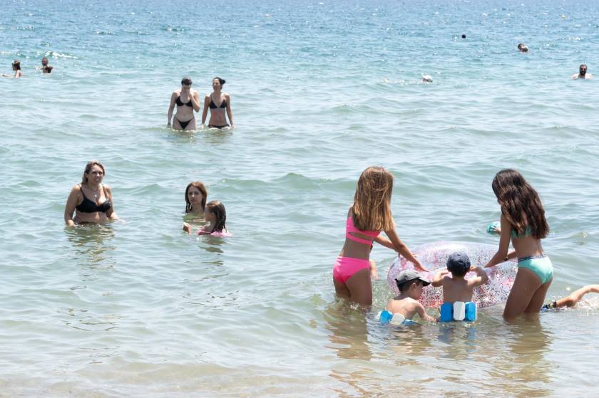 eleftheres paralies attiki 