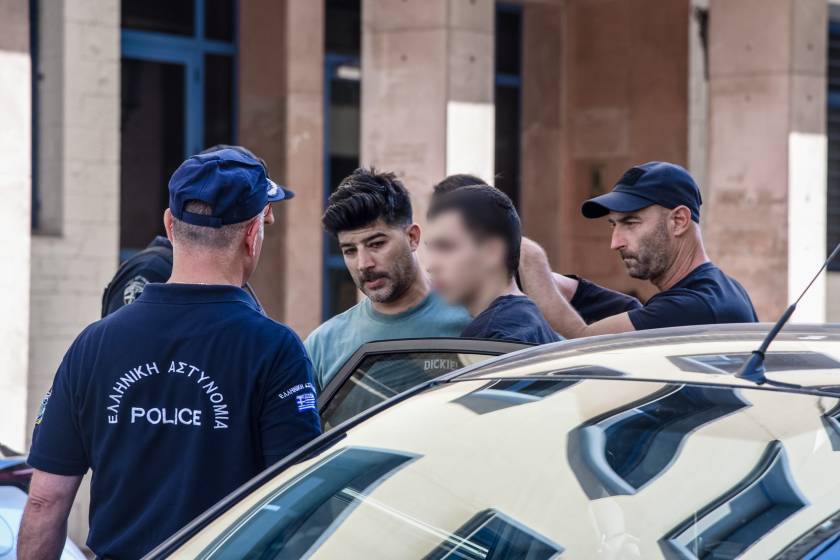 ΠΑΤΡΑ ΦΩΤΙΑ