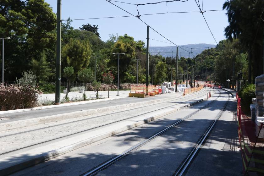 ΠΑΡΑΔΙΔΕΤΑΙ ΣΤΗΝ ΚΥΚΛΟΦΟΡΙΑ Η ΒΑΣΙΛΙΣΣΗΣ ΟΛΓΑΣ ΣΤΗΝ ΑΘΗΝΑ( ΧΡΗΣΤΟΣ ΜΠΟΝΗΣ//EUROKINISSI)