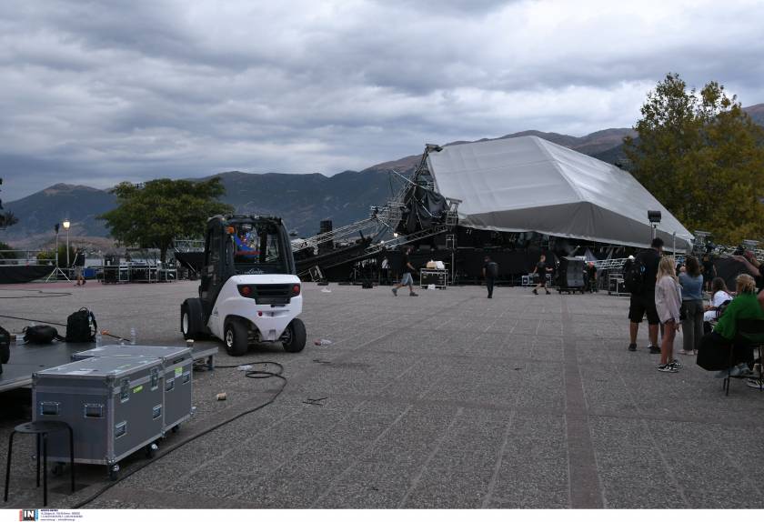 ΙΩΑΝΝΙΝΑ ΣΚΗΝΗ