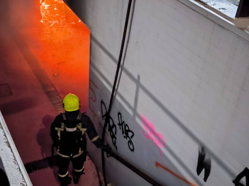 ΠΥΡΚΑΓΙΑ ΣΕ ΥΠΟΓΕΙΑ ΔΙΑΒΑΣΗ ΣΤΗ ΛΕΩΦΟΡΟ ΣΥΓΓΡΟΥ (ΓΙΩΡΓΟΣ ΚΟΝΤΑΡΙΝΗΣ / EUROKINISSI)