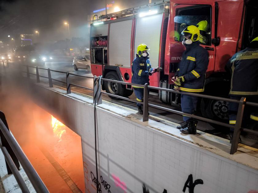 ΠΥΡΚΑΓΙΑ ΣΕ ΥΠΟΓΕΙΑ ΔΙΑΒΑΣΗ ΣΤΗ ΛΕΩΦΟΡΟ ΣΥΓΓΡΟΥ (ΓΙΩΡΓΟΣ ΚΟΝΤΑΡΙΝΗΣ / EUROKINISSI)