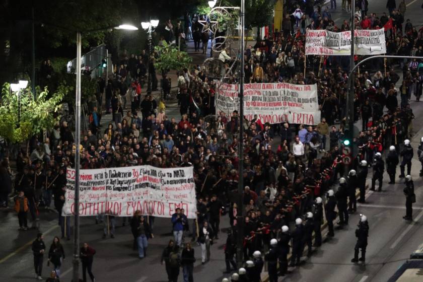 poreia polytexneio presbeia