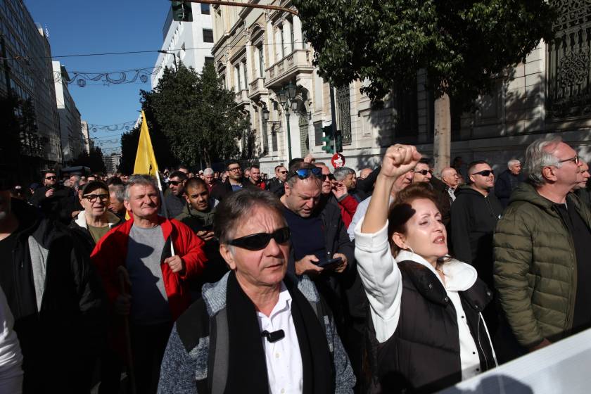 [383755] ΑΠΕΡΓΙΑΚΗ ΣΥΓΚΕΝΤΡΩΣΗ ΚΑΙ ΠΟΡΕΙΑ ΤΑΞΙ ΣΤΗΝ ΑΘΗΝΑ   (ΓΙΑΝΝΗΣ ΠΑΝΑΓΟΠΟΥΛΟΣ/EUROKINISSI)